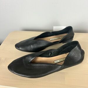 ZARA Genuine Leather Pointed Flats Size 6/36 Ballet Minimal Contemporary